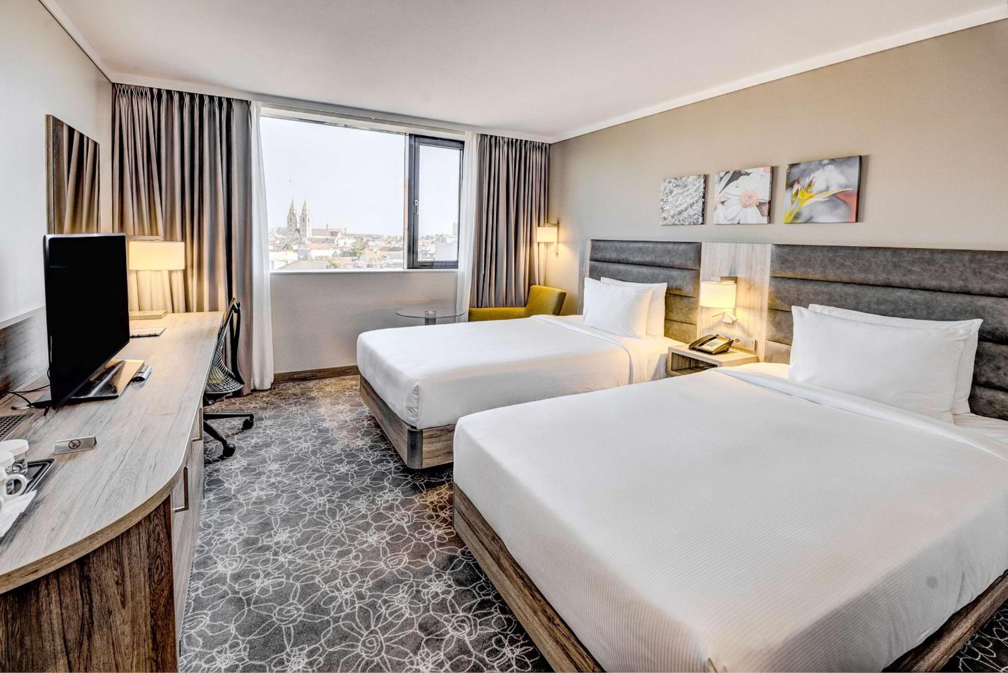 Hilton Garden Hotel