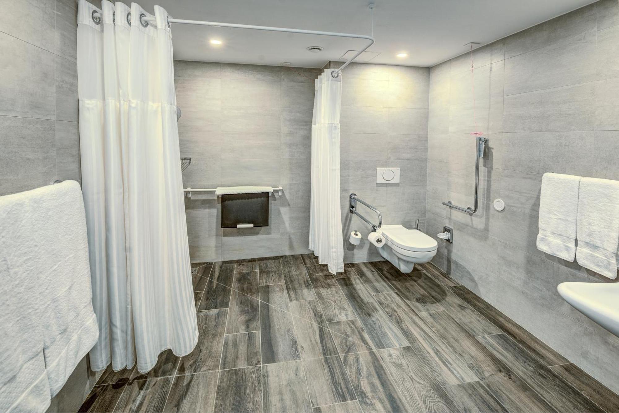 Hilton Garden 4* Wiener Neustadt
